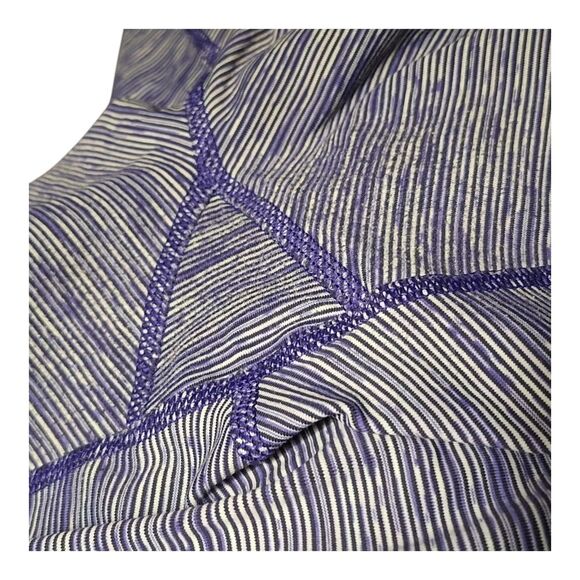 LULULEMON Run: Inspire Crop II All Luxtreme Wee Are From Space Bruised Berry 8 - Picture 14 of 14